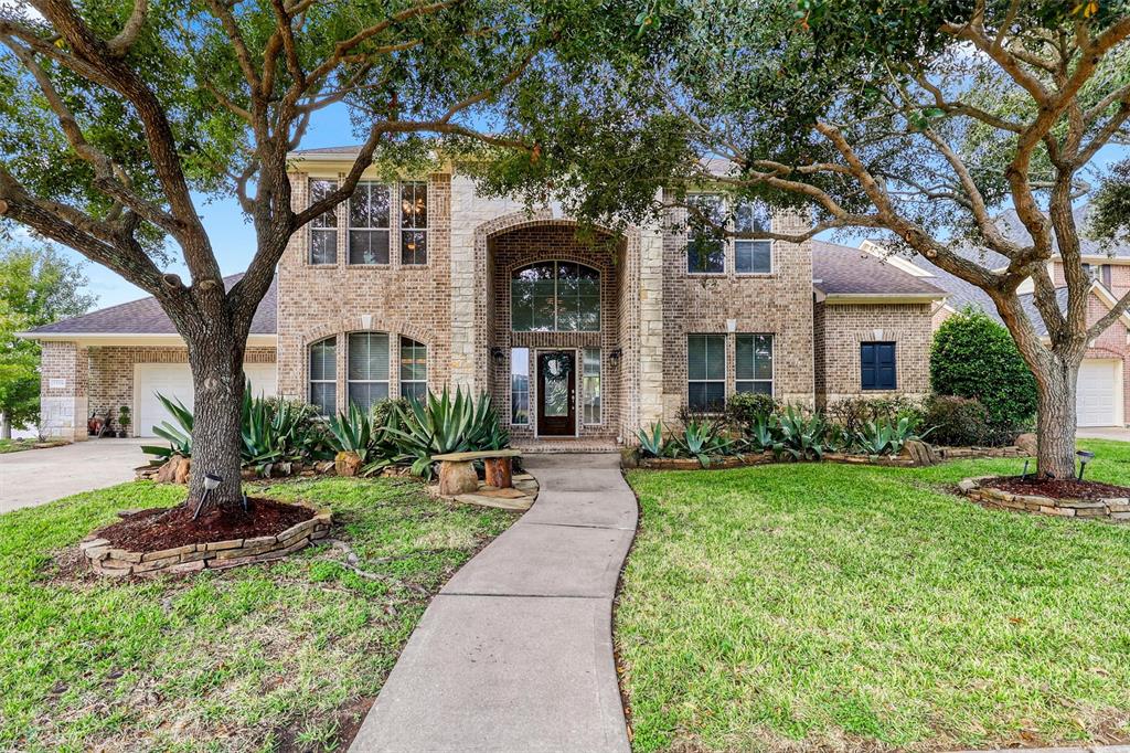 13110 Cameron Crest Lane, Sugar Land TX, 77498 - 6 Beds - 6 Baths - 4,624 sqft