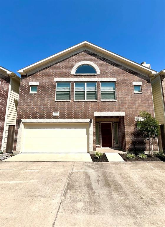 11507 Main Pine Drive, Houston TX, 77025 - 3 Beds - 3 Baths - 1,756 sqft