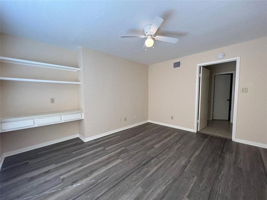 2626 Holly Hall Street # 1011, Houston TX, 77054 - 1 Bed - 1 Bath - 664 sqft