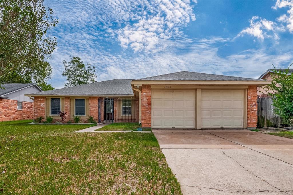 1411 Twining Oaks Lane, Missouri City TX, 77489 - 4 Beds - 3 Baths - 1,854 sqft