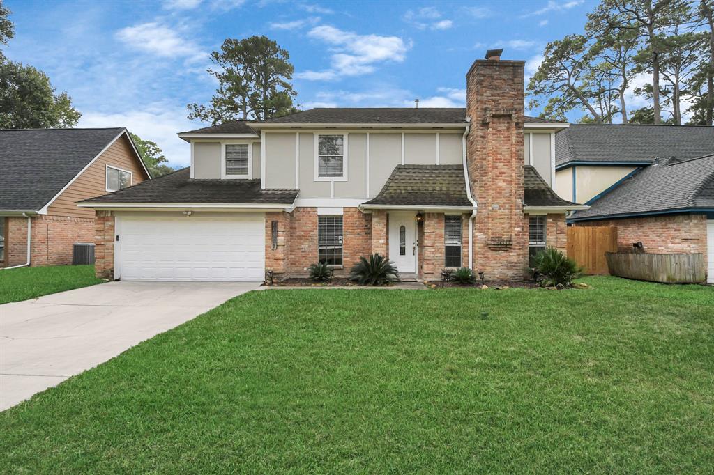 11827 Hillbrook Drive, Houston TX, 77070 - 4 Beds - 3 Baths - 2,048 sqft