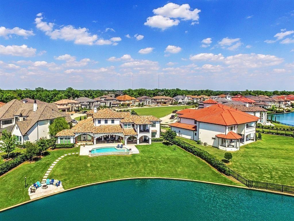 10 Enclave Manor, Sugar Land TX, 77479 - 5 Beds - 6 Baths - 5,611 sqft