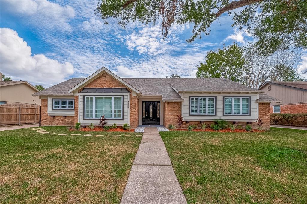 5622 Valkeith Drive, Houston TX, 77096 - 4 Beds - 2 Baths - 2,383 sqft