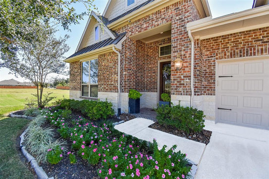 19203 Primrose Prairie Court, Cypress TX, 77433 - 3 Beds - 3 Baths - 2,639 sqft