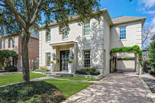 3928 Marlowe Street, West University Place TX, 77005 - 4 Beds - 5 Baths - 3,272 sqft