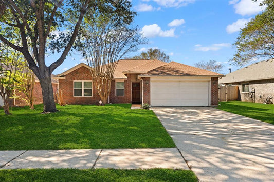 18207 Drum Heller Lane, Tomball TX, 77377 - 3 Beds - 2 Baths - 1,301 sqft