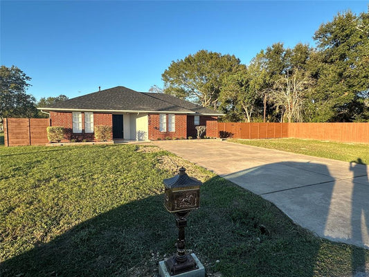 4702 11th Street, Brookshire TX, 77423 - 3 Beds - 2 Baths - 2,206 sqft