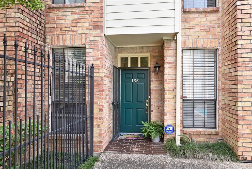 4000 Purdue Street # 156, Houston TX, 77005 - 2 Beds - 3 Baths - 1,368 sqft