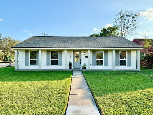 5503 Duxbury Street, Houston TX, 77035 - 3 Beds - 2 Baths - 1,593 sqft