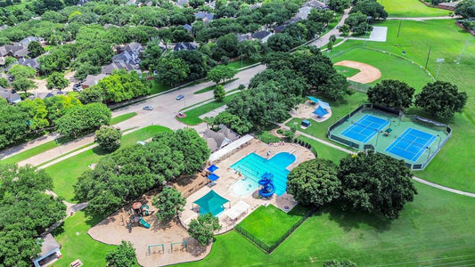 4139 Harwood Drive, Sugar Land TX, 77479 - 4 Beds - 3 Baths - 2,423 sqft