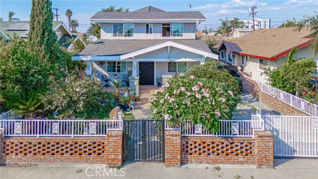 1435  W 50th St, Los Angeles, CA 90062, - Beds: 5 - Baths: 4