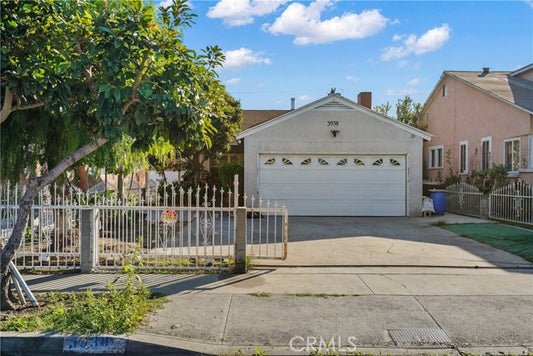 3938  Dalton Ave, Los Angeles, CA 90062 - Beds: 3 - Baths: 2