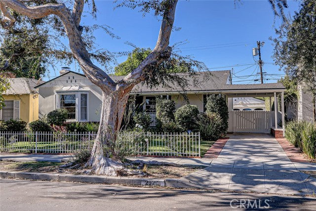 2929  Cardiff, Los Angeles, CA 90034 - Beds: 2 - Baths: 2