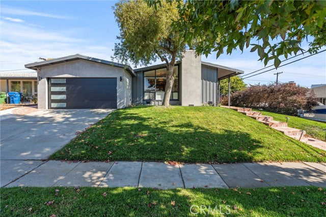 8906  Villanova Ave, Los Angeles, CA 90045, - Beds: 3 - Baths: 3