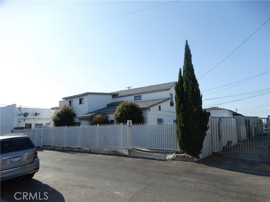 1771  104th St, Los Angeles, CA 90047 - Beds: 2 - Baths: 2