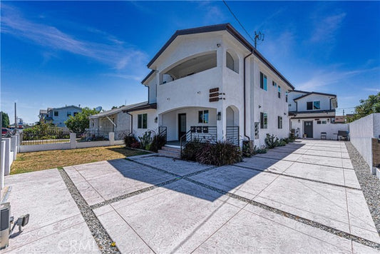 1031  S Bonnie Beach Pl, East Los Angeles, CA 90023, - Beds: 13 - Baths: 9