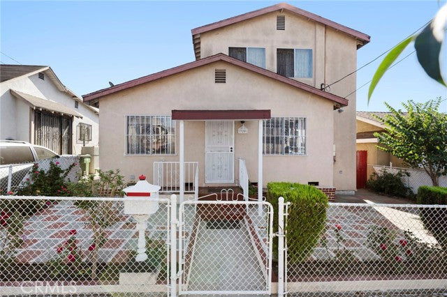 320  S Concord St, Los Angeles, CA 90063, - Beds: 2 - Baths: 2