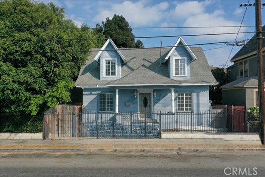 1708  S Union Ave, Los Angeles, CA 90015, - Beds: 3 - Baths: 2