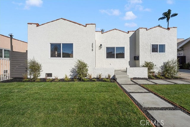 4529  Abbey Pl, Los Angeles, CA 90019 - Beds: 2 - Baths: 2