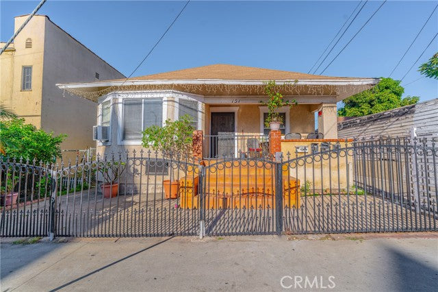 151  N Chicago St, Los Angeles, CA 90033 - Beds: 6 - Baths: 4