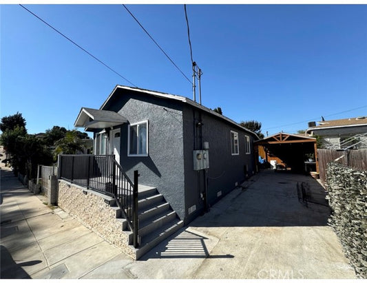 107  Rivera St, Los Angeles, CA 90063 - Beds: 2 - Baths: 1