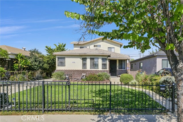 1918  Cyril Ave, Los Angeles, CA 90032, - Beds: 7 - Baths: 5