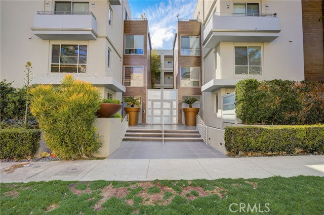 1411  N Detroit St #306, Los Angeles, CA 90046, - Beds: 2 - Baths: 3