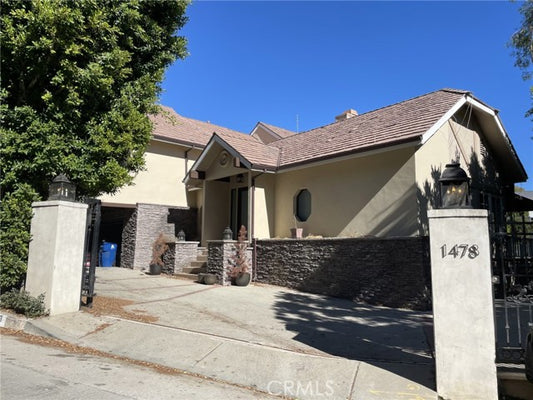 1478  Sunset Plaza Dr, Los Angeles, CA 90069 - Beds: 3 - Baths: 3